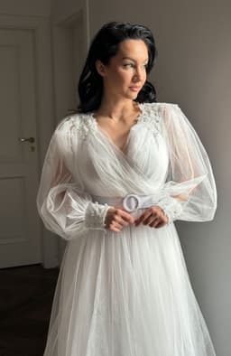 Rochie de mireasa lunga din tulle 8