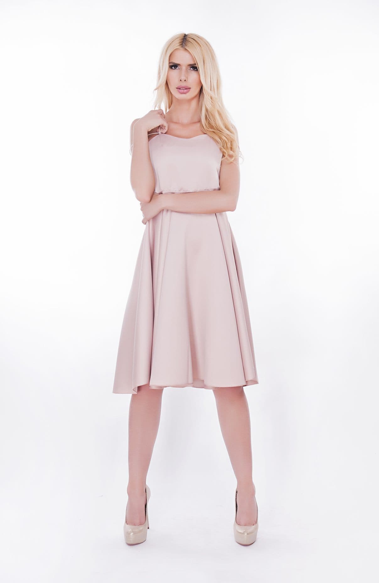 Rochie eleganta roz prafuit