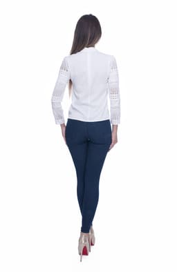 Bluza alba crosetata 4
