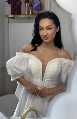 Rochie alba de cununie cu perle 5