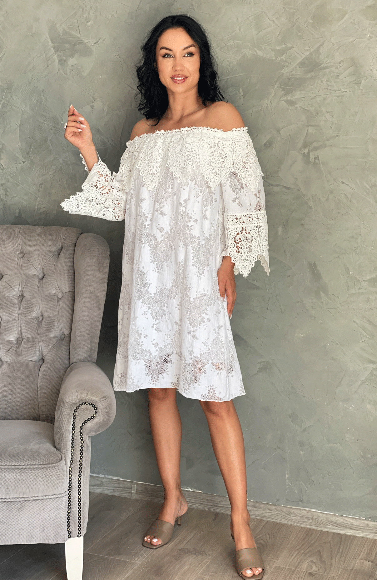 Rochie alba de vara cu umerii goi