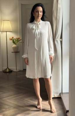 Rochie alba midi plisata vaporoasa 1