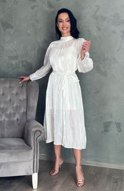 Rochie alba vaporoasa pentru cununie 3