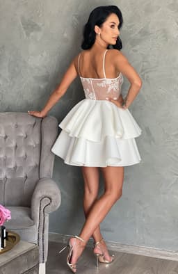 Rochie baby doll alba cu bretele 6