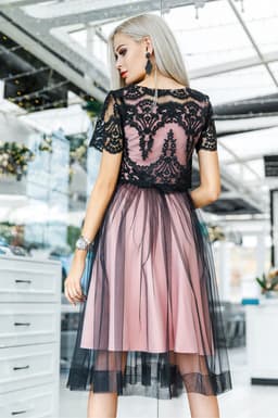 Rochie baby doll eleganta cu dantela neagra 3