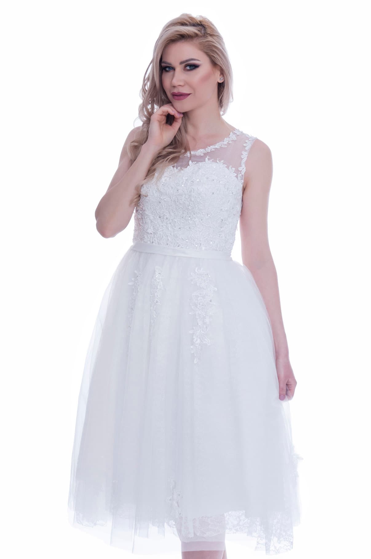 Rochie cununia civila alba cu broderie dantela