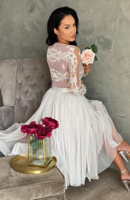 Rochie cununie civila alba midi cu dantela si tul 3