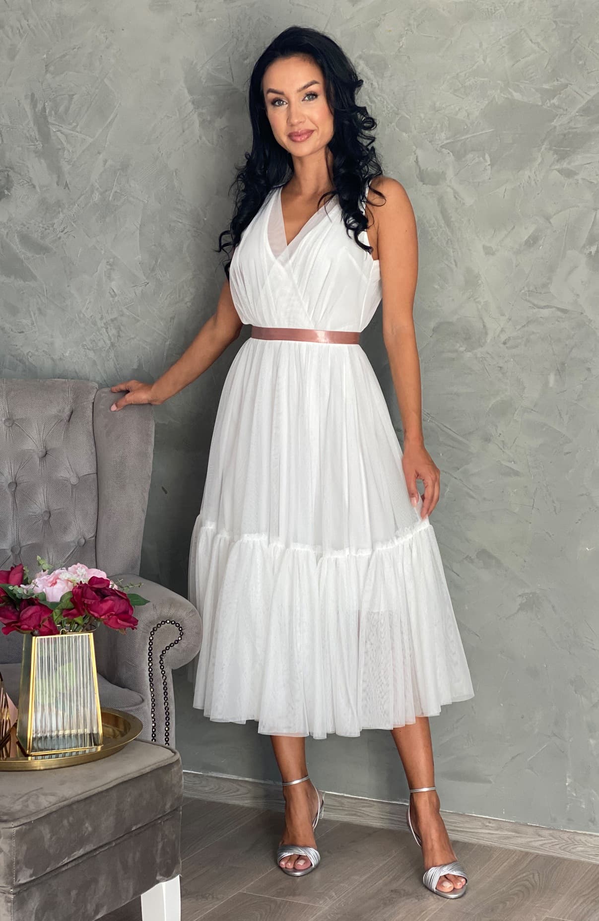 Rochie cununie civila alba midi din tull
