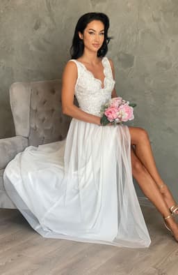 Rochie cununie civila lunga alba cu dantela 6