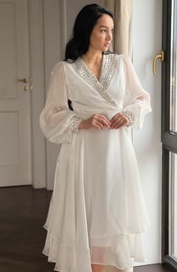 Rochie de cununie alba cu decolteu 4