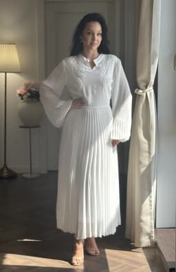Rochie de cununie alba cu fusta plisata 4