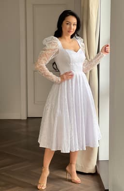 Rochie de cununie alba din dantela cu maneci lungi 3