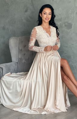 Rochie de ocazie cu dantela lunga crem 6