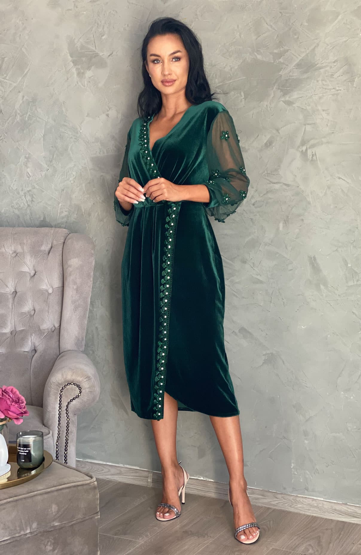 Rochie de ocazie din catifea verde cu aplicatii