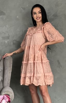 Rochie de ocazie roz cu broderie dantela 4