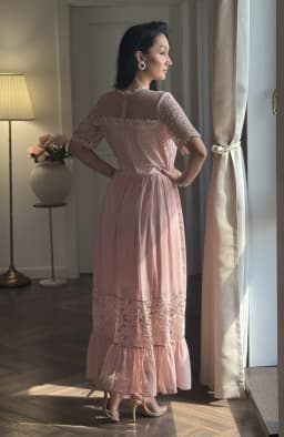 Rochie de ocazie roz cu dantela si voal 5