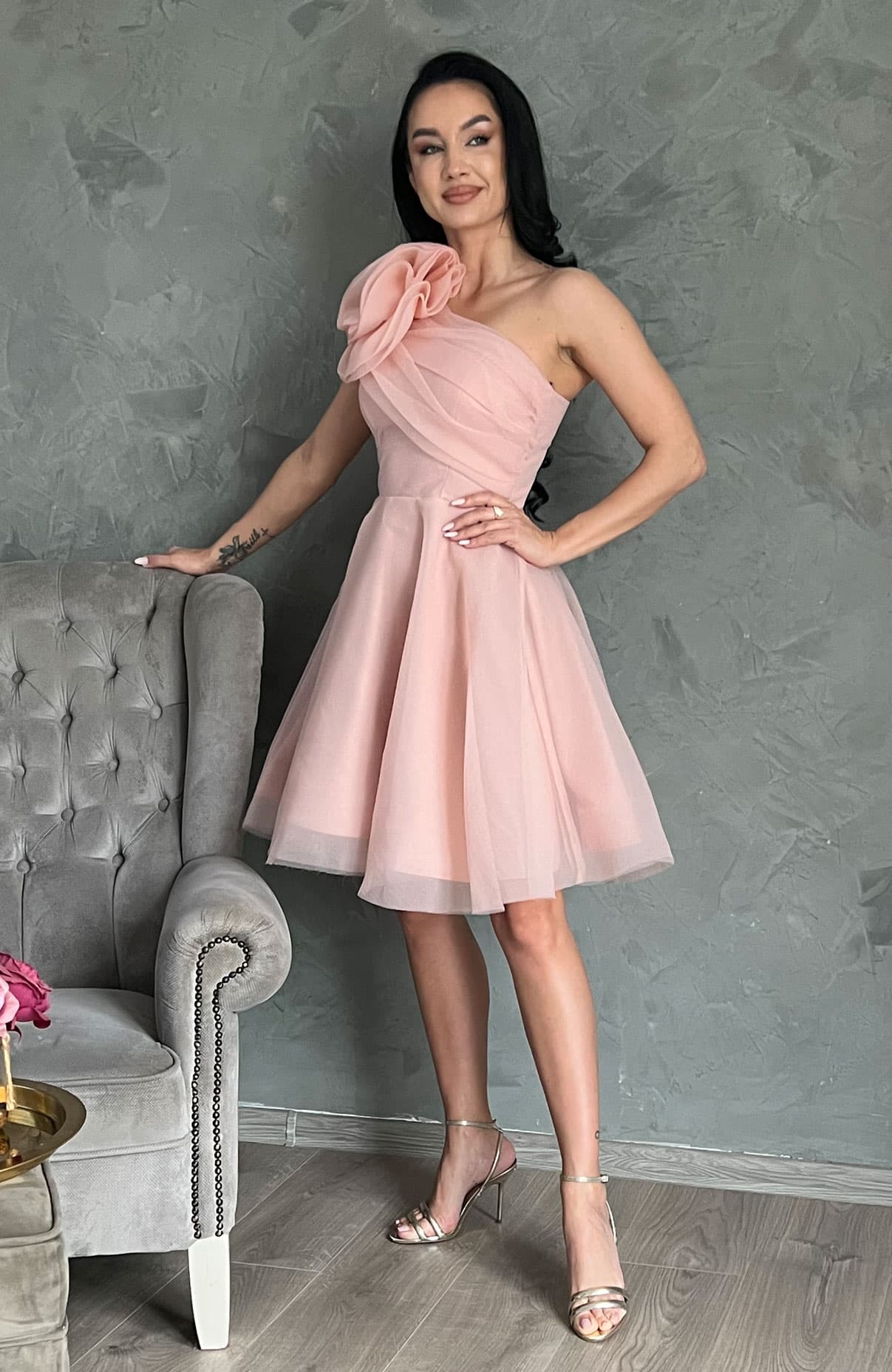 Rochie de ocazie roz din tull