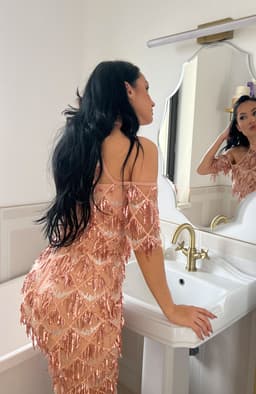 Rochie din paiete midi cu umerii goi 3