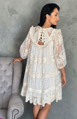 Rochie eleganta cu broderie 6