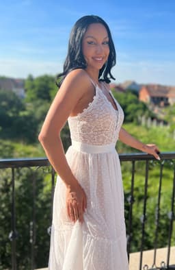 Rochie eleganta din dantela si tull 6