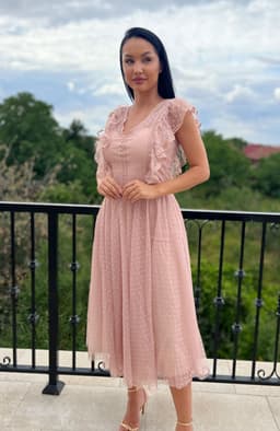 Rochie eleganta midi bej din tul 2