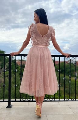 Rochie eleganta midi bej din tul 7