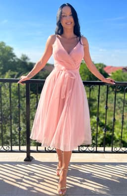 Rochie eleganta roz midi din tull 3