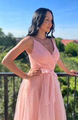 Rochie eleganta roz midi din tull 7