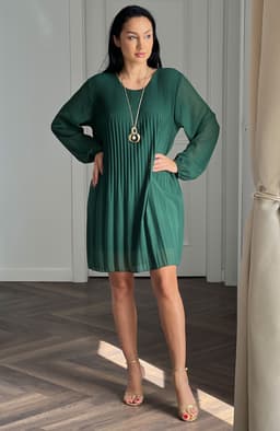 Rochie plisata eleganta cu lant auriu 4