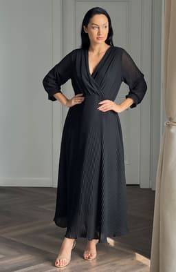 Rochie plisata eleganta lunga neagra 1