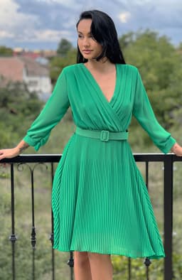 Rochie plisata midi verde deschis 4