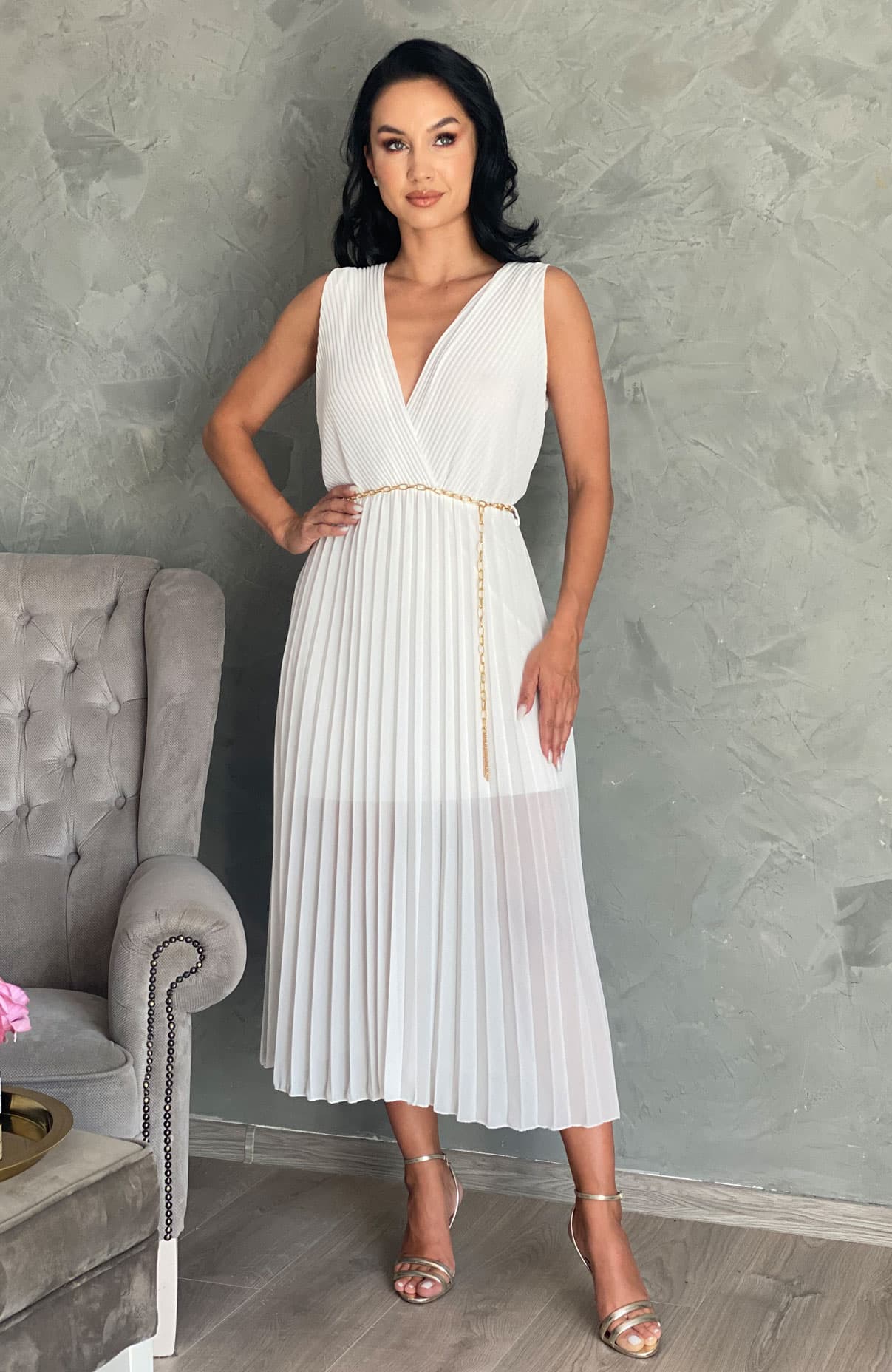 Rochie alba eleganta plisata
