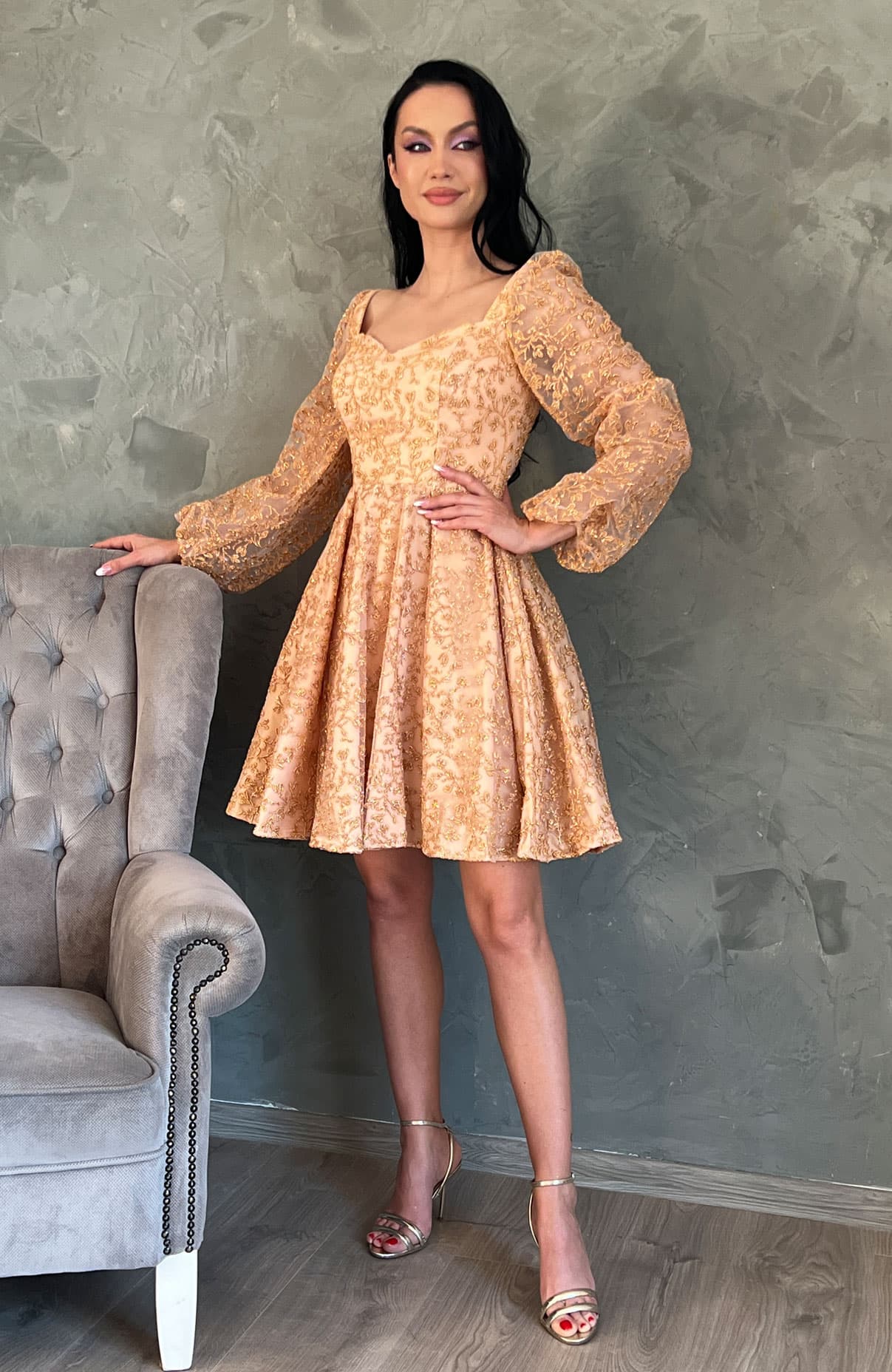 Rochie din dantela de ocazie