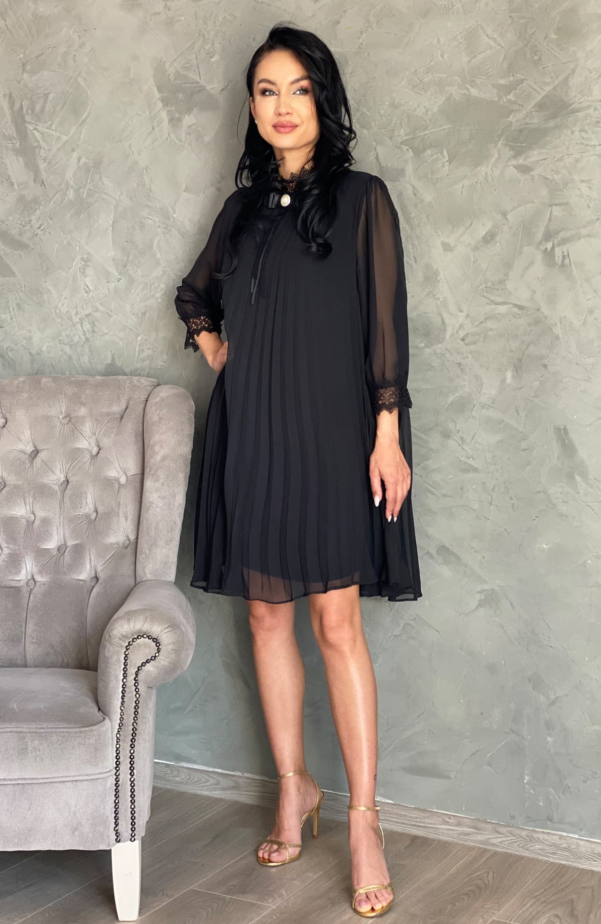 Rochie neagra eleganta vaporoasa