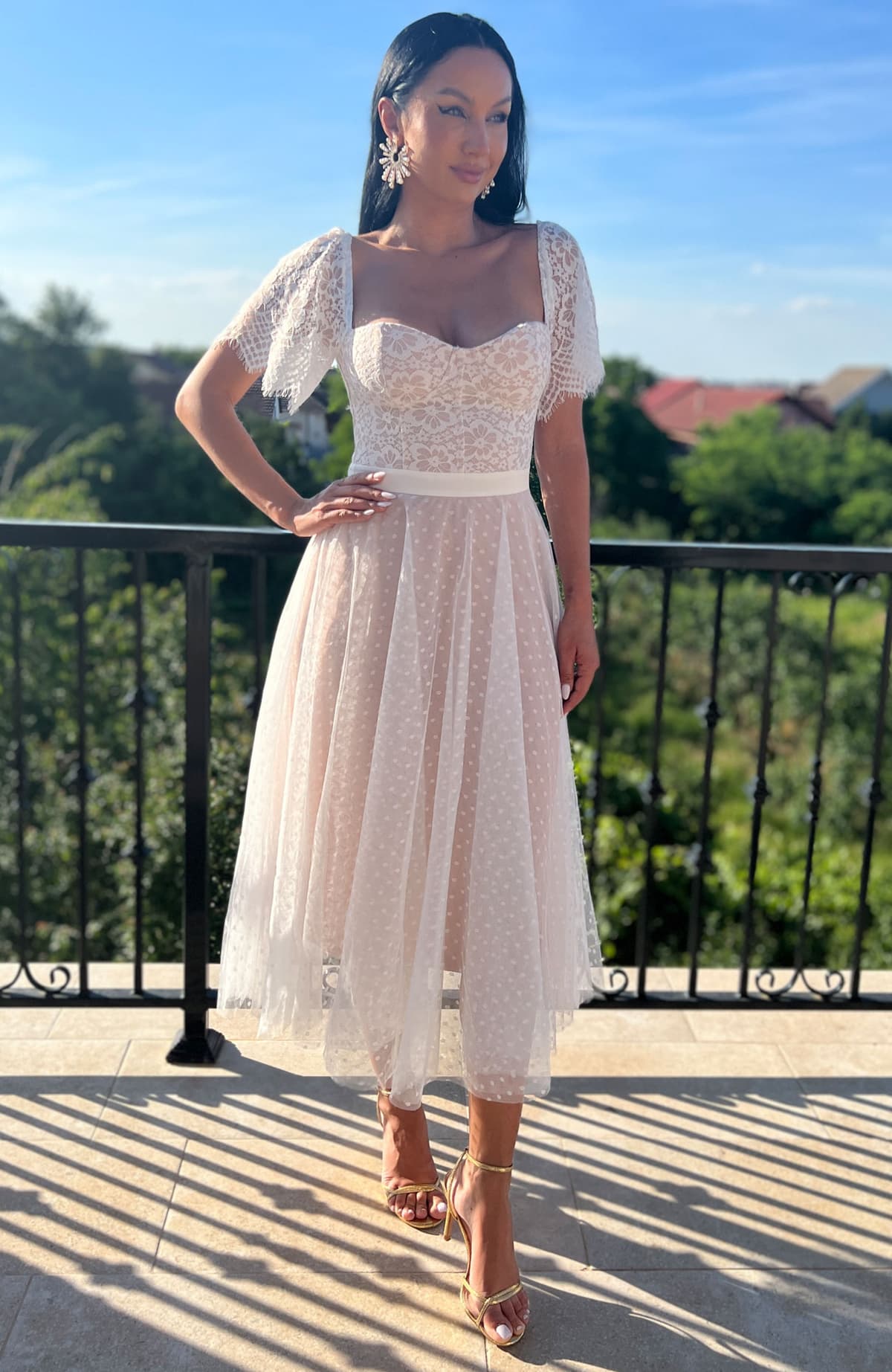 Rochie de ocazie din dantela si tull