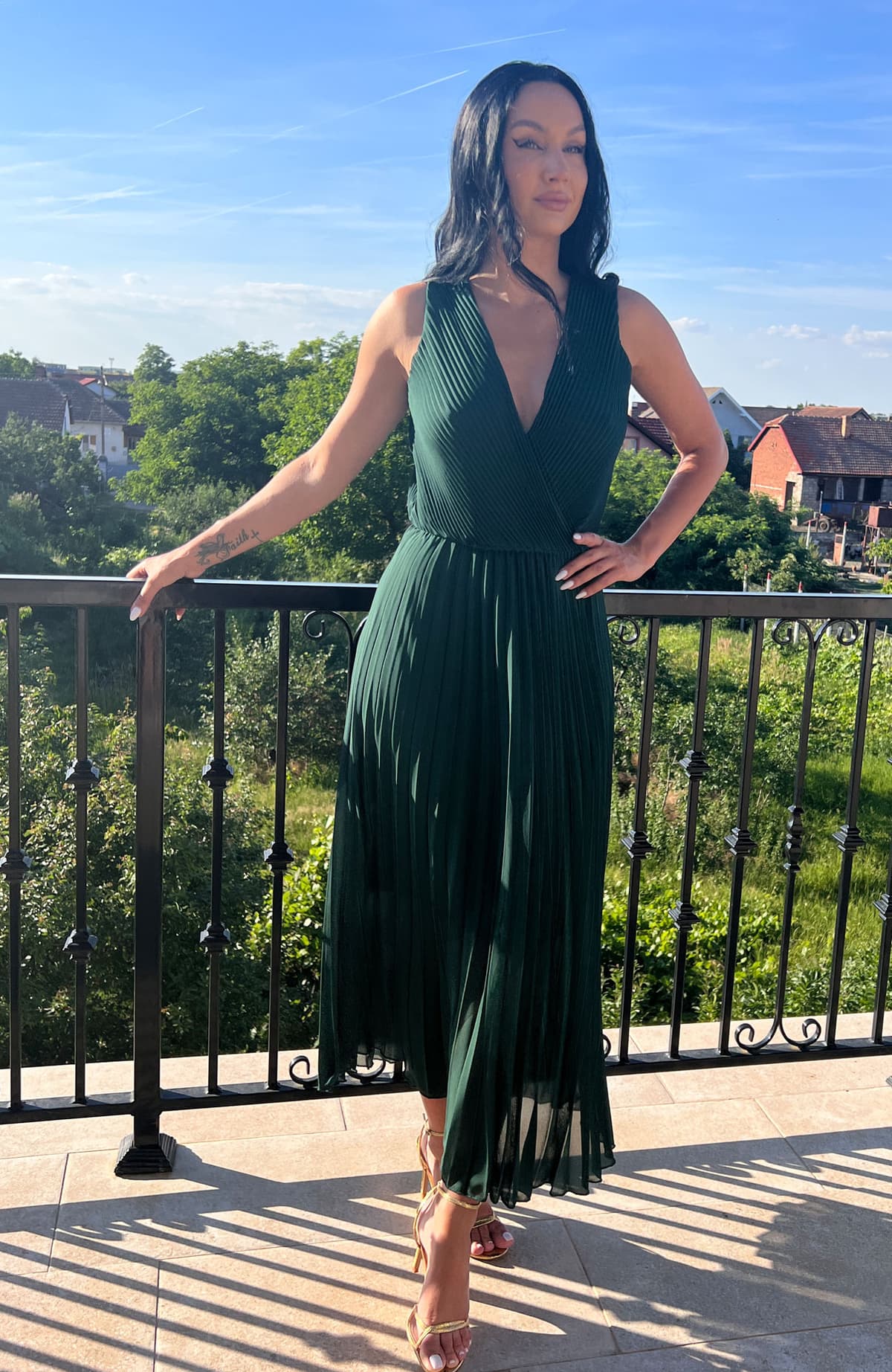 Rochie plisata eleganta fara maneci